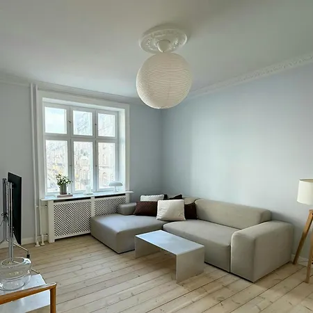Leilighet Renovated Flat Near The Water At Christianshavn