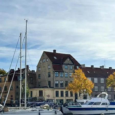 Apartment Renovated Flat Near The Water At Christianshavn